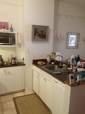 Rented by Realty Collective | media 12