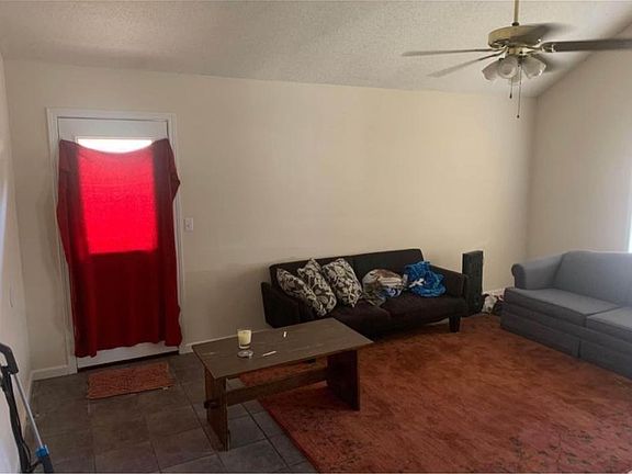 2nd image of 215 Cotton Creek Cv #2