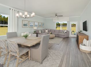 398 Village Ln, Union City, GA 30213