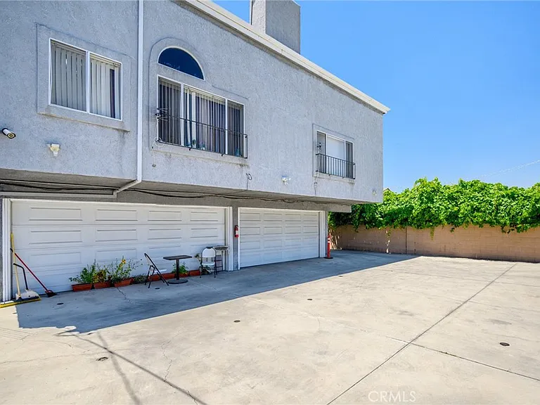6406 Denny Ave #5 — Photo 17