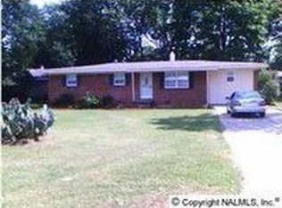 2723 Norton Ave NW, Huntsville, AL 35810
