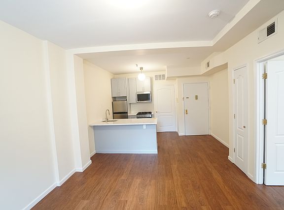 5th image of 501 5th Ave #3C