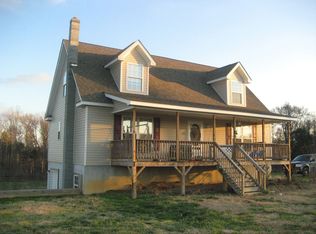 1925 Hoyte Scott Rd, Bear Creek, NC 27207