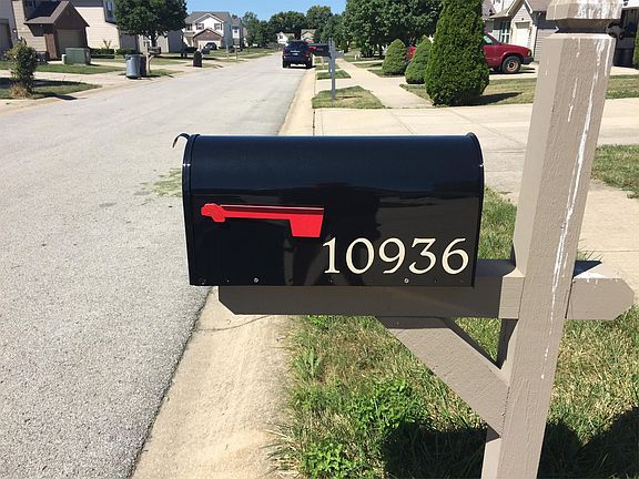 5th image of 10936 Bellflower Ct