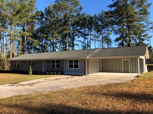 816 W McRae St, Mount Vernon, GA 30445