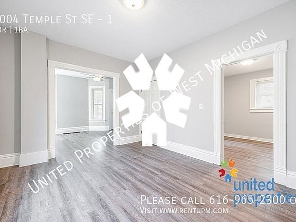 5th image of 1004 Temple St SE #1
