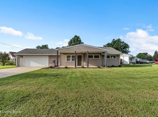 4818 Redstart Rd, Lynnview, KY 40213