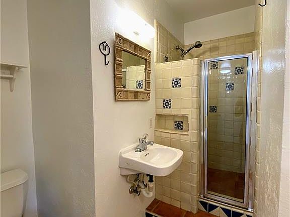 4th image of 4012 Shoal Creek Blvd #B