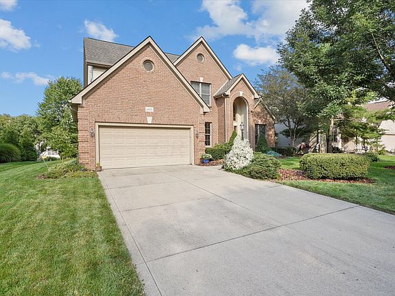 2nd image of 6600 Meadow Glen Dr S