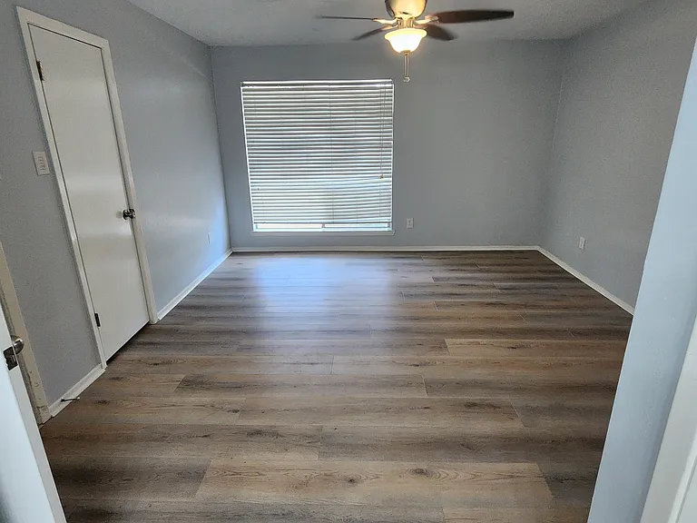 4515 Aspen Brook Ln — Photo 10