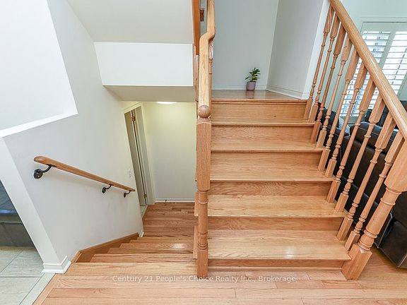5th image of 270 Brussels Ave