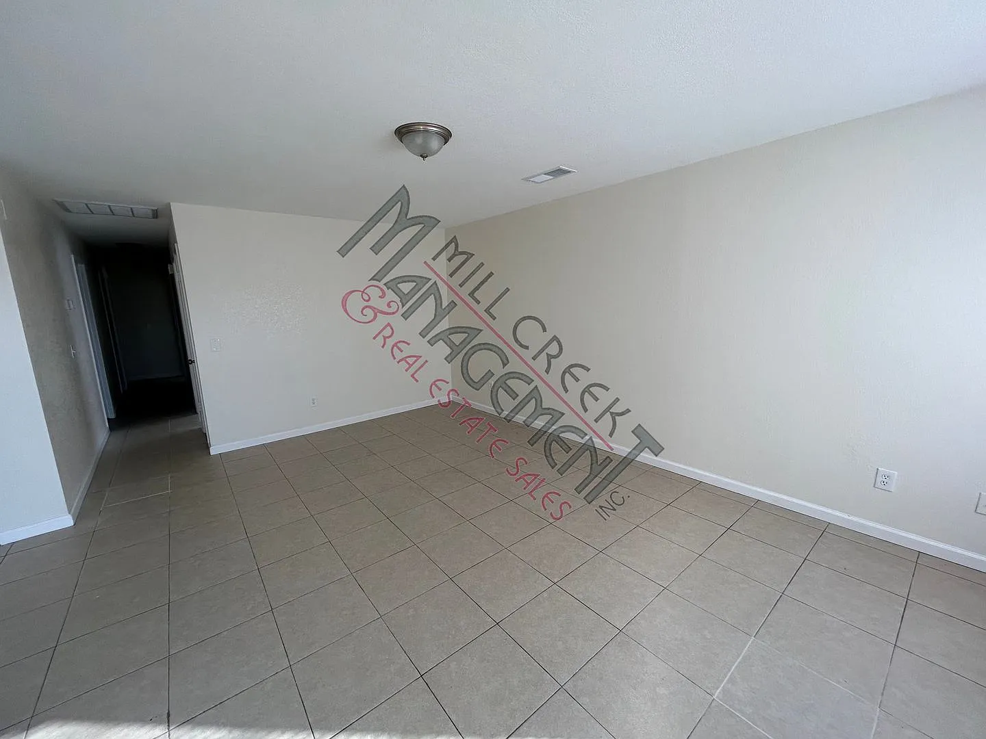 Home in Tulare — Photo 2