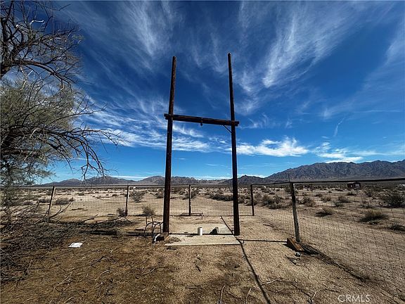 2nd image of 87780 Amboy Rd