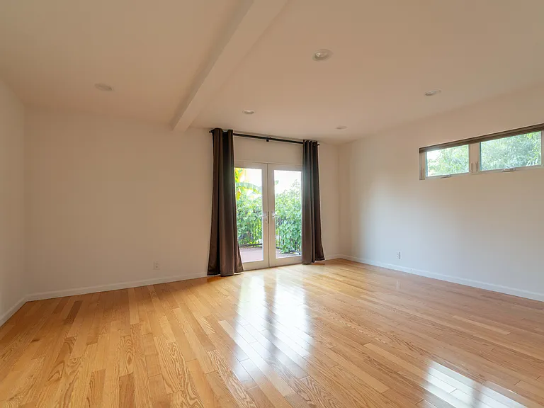 Master bedroom downstairs