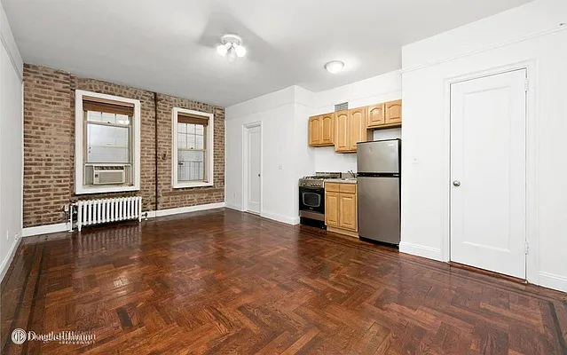 Rented by Douglas Elliman | media 6