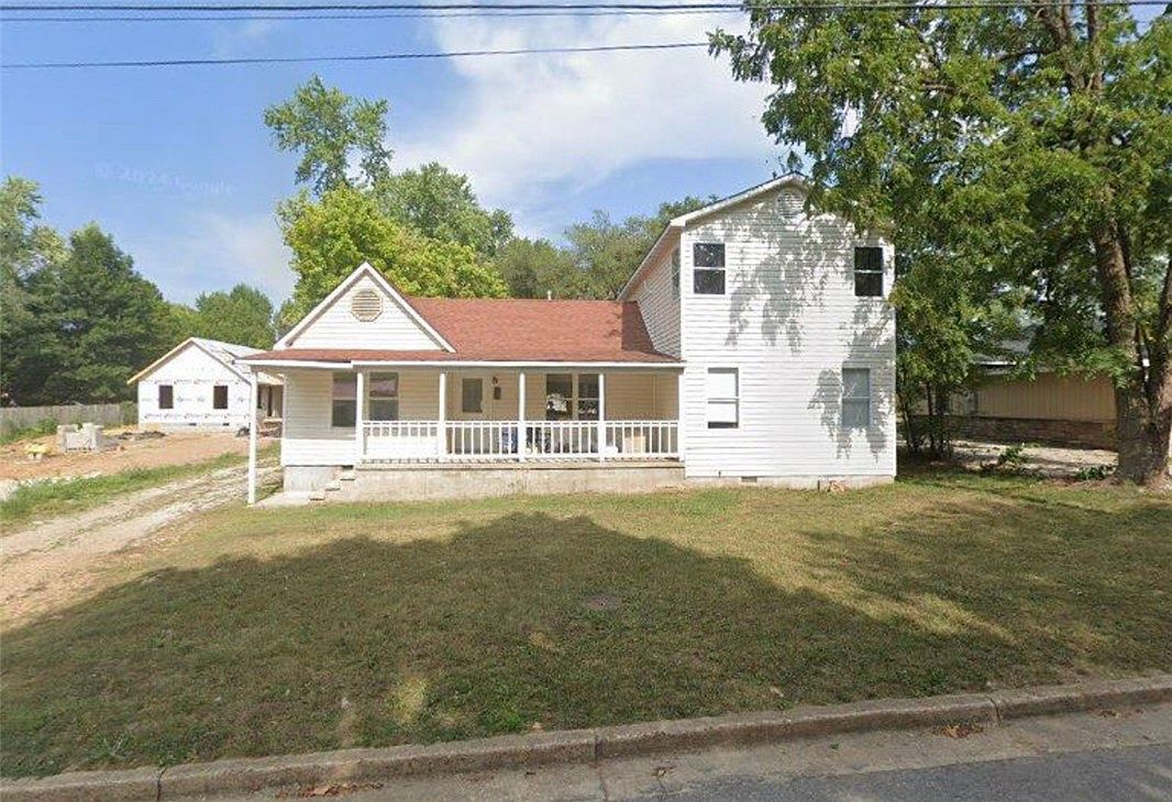 Primary listing photo