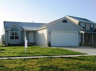 6401 Majestic Dr, North Ridgeville, OH 44039