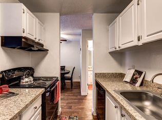 6500 208th St SW #A-06, Lynnwood, WA 98036