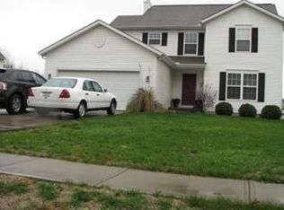 3384 Whispering Trees Dr, Amelia, OH
