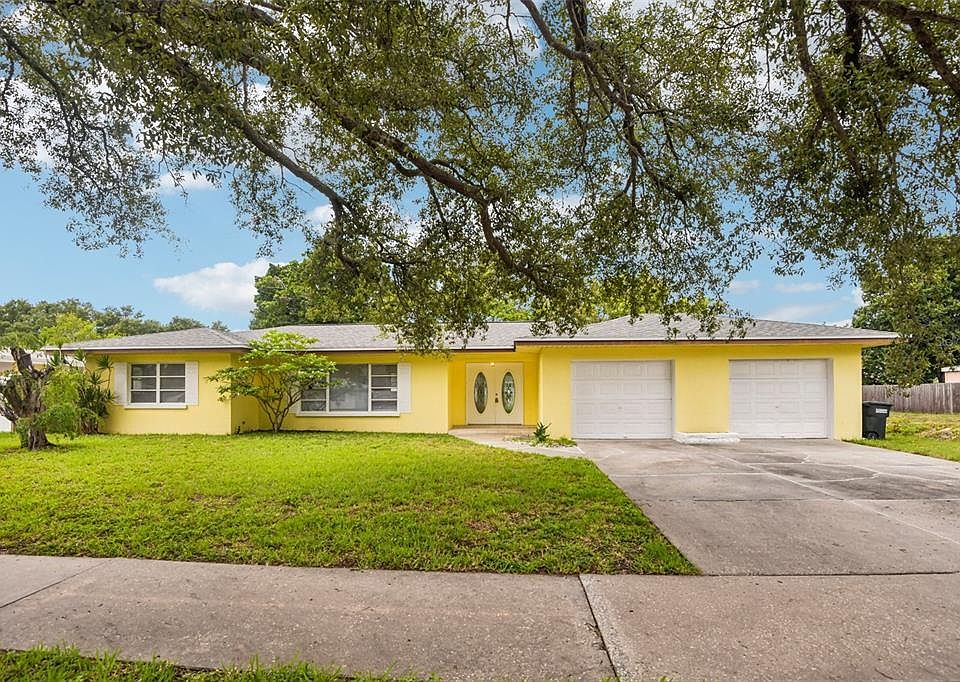 1st image of 104 S HERCULES AVENUE