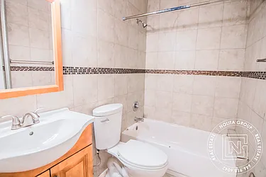 Rented by Nolita Group