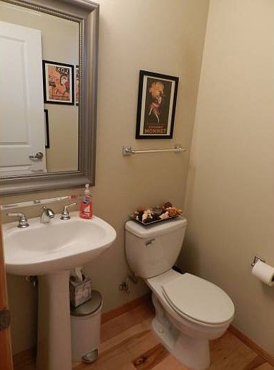 Powder Room