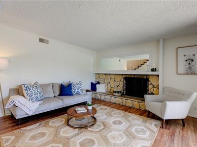 576 Rosewood Ave, Camarillo, CA, 93010