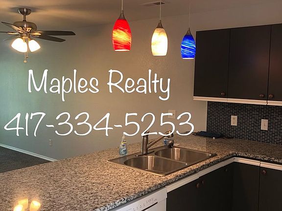 3rd image of 34 Golfshores Dr APT 18