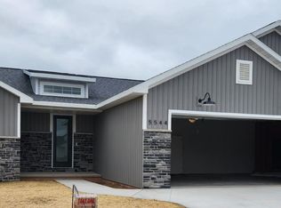 5544 N Providence Ave, Appleton, WI 54913