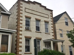 654 Court St, Elizabeth, NJ 07206