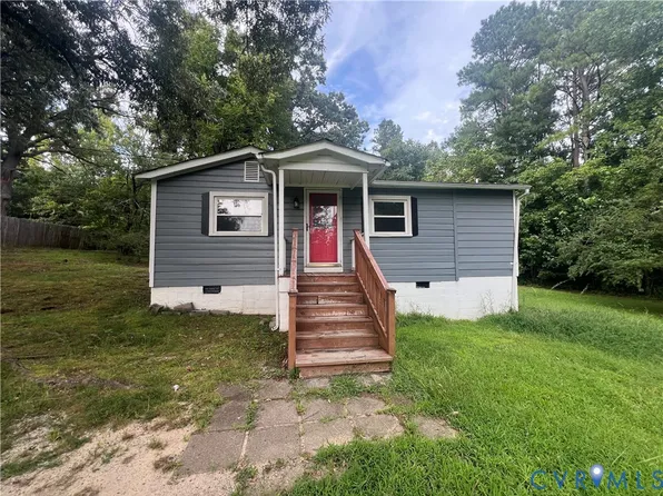 500 Lipscomb St, Crewe, VA 23930