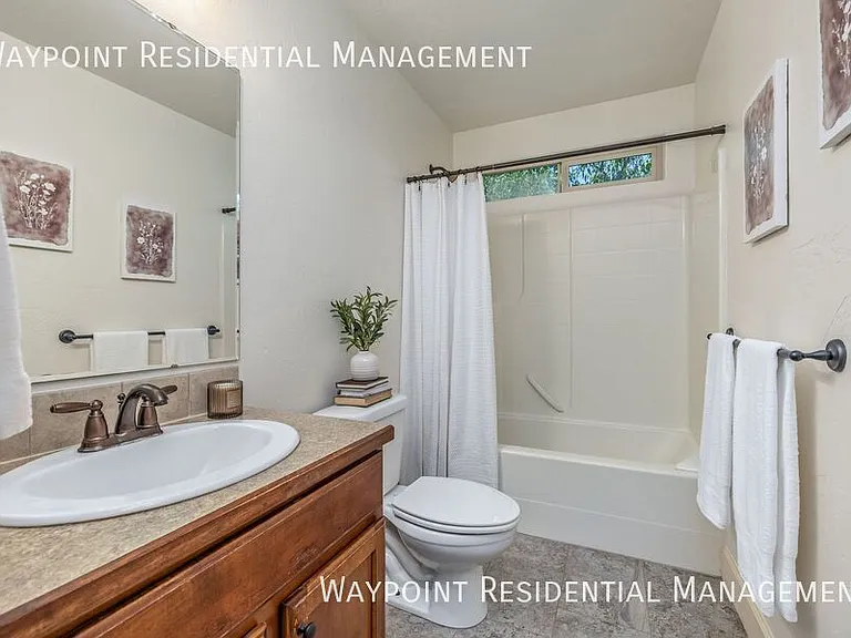5956 N Bremerton Pl — Photo 30