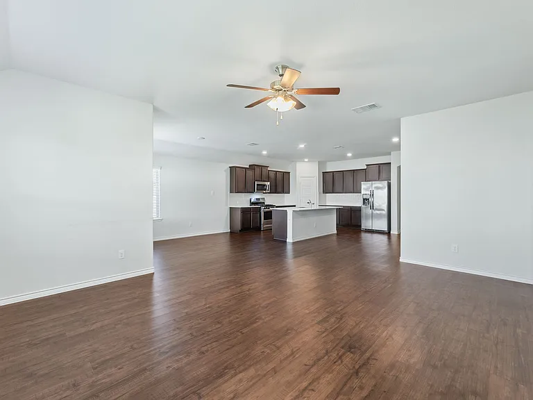 3609 Sabine Dr — Photo 11