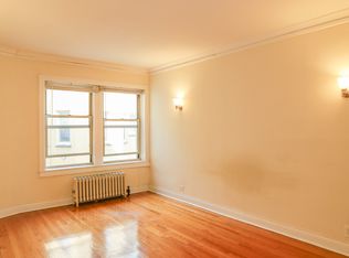 1627 W Lunt Ave #2A, Chicago, IL 60626