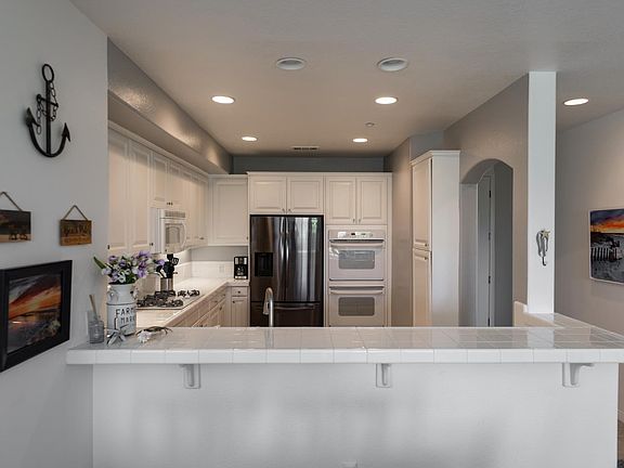 5th image of 1740 Tanager St #2-302