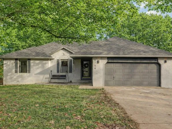 5754 S Honeysuckle Lane, Battlefield, MO 65619