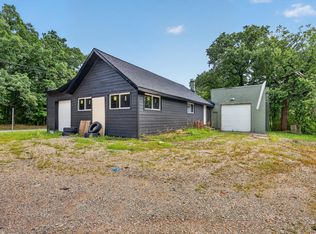 7820 Cascade Rd SE, Ada, MI 49301
