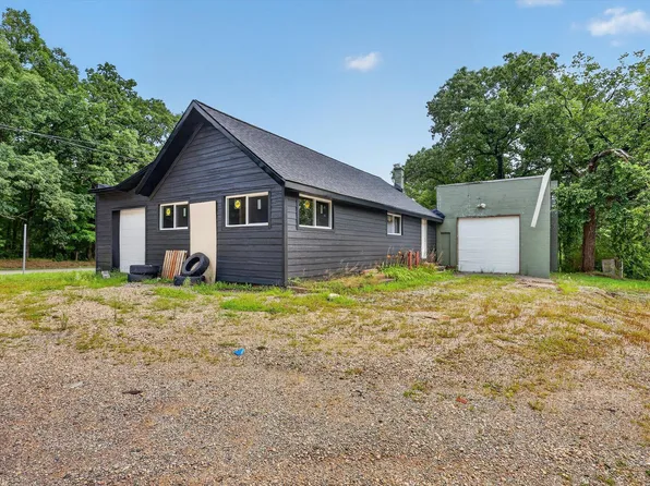 7820 Cascade Rd SE, Ada, MI 49301