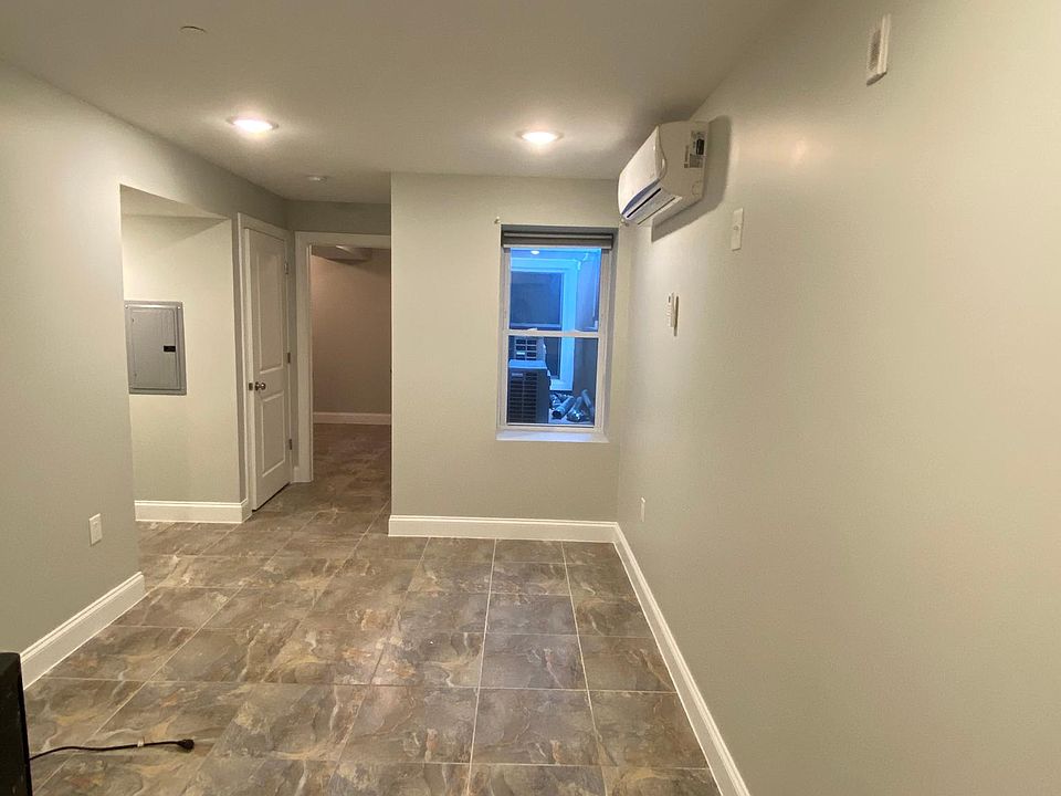 1st image of 134 Cottage St #2