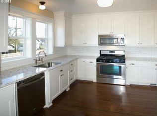 1732 SE Ellis St, Portland, OR 97202