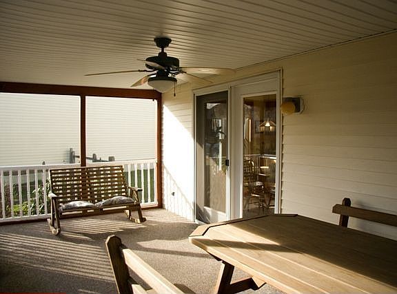 Ceiling Fan in Screened Porch
