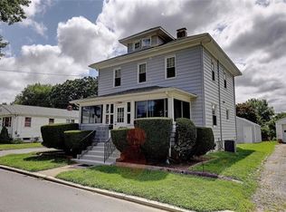 110 Rome Ave, Providence, RI 02908