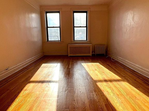 5th image of 34-11 34th Ave #4G
