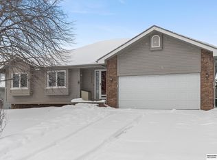 10628 Nebraska Ave, Omaha, NE 68134