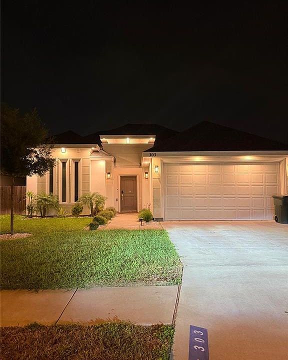 1st image of 303 Paxton Dr