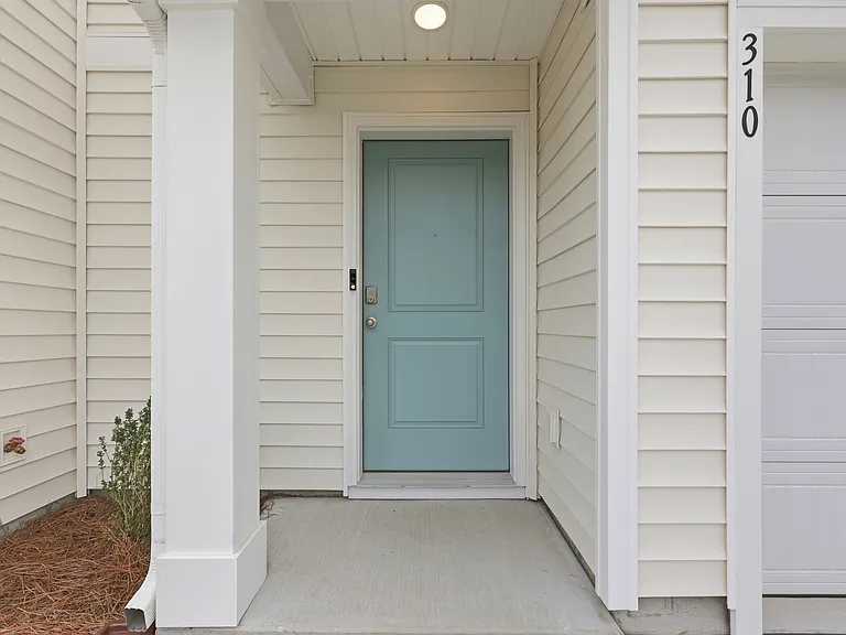 310 Honeystone St — Photo 3
