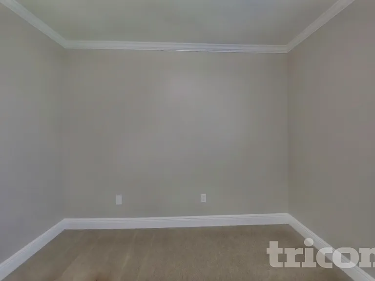 6745 Biscayne Blvd — Photo 11