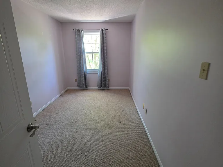 9 Stornwood Ct #9 — Photo 15