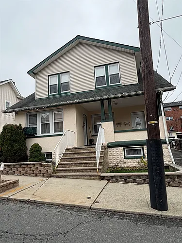 1125 73rd St #2 Photo 1