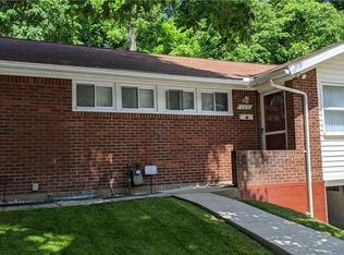 560 Long Rd, Pittsburgh, PA 15235